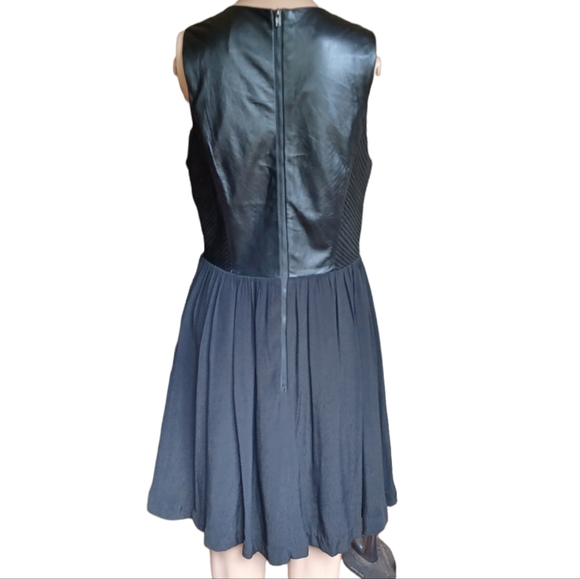 Line & Dot Sleeveless Black Lambskin Aline Dress Medium - Picture 4 of 12